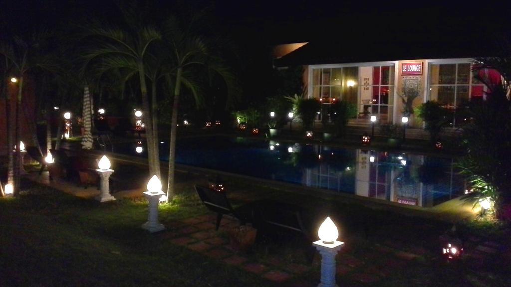 Pictory Garden Resort Sattahip Ngoại thất bức ảnh