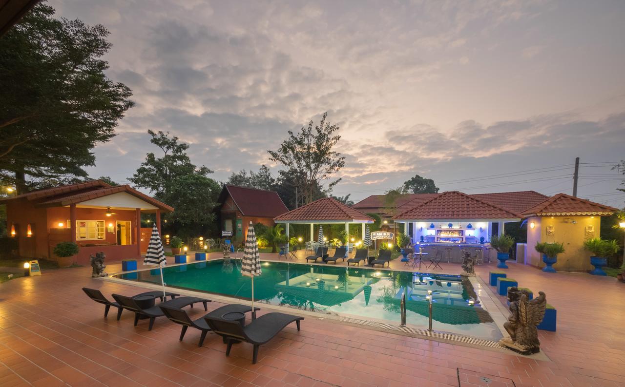 Pictory Garden Resort Sattahip Ngoại thất bức ảnh